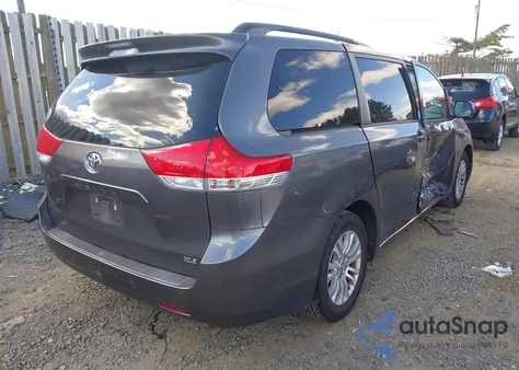 2013 Toyota Sienna Xle V6 8 Passenger из США, поврежденный, VIN 5TDYK3DC1DS400235